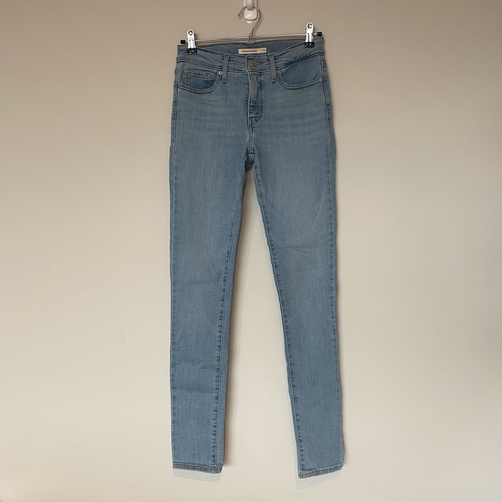 Levi’s 311 Shaping Women’s Skinny Jeans, Size 26W 32L, Light Wash